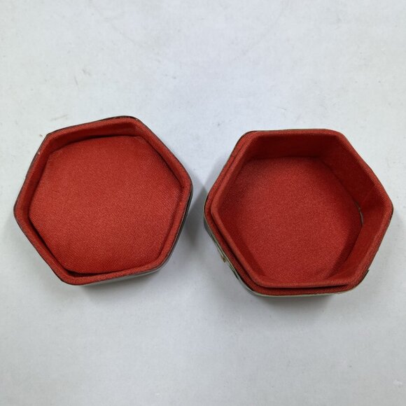 Vintage Chinese Straw Bamboo Small Trinket Box Stash Pill Case Dragonfly Floral - Picture 8 of 10